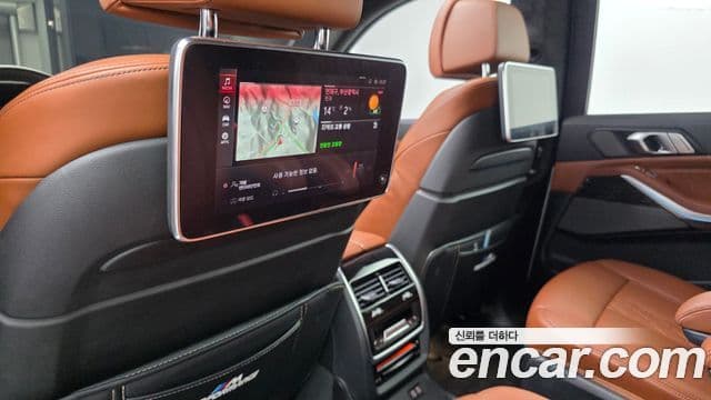 BMW X7 (G07) xDrive 40i M Sport 6인승, 2022 16