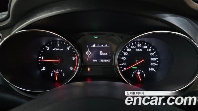 Kia All New Carnival Luxury, 2016 8