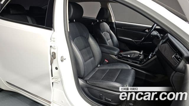 Kia K7 Premier 3.0 LPI Trendy(арендный автомобиль), 2020 12