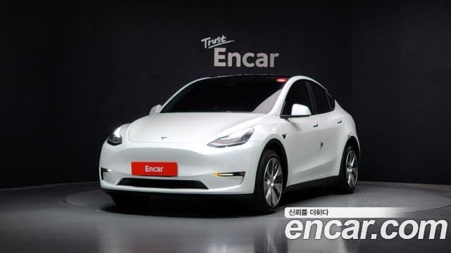 Tesla модель Y Standard Range RWD, 2021 1