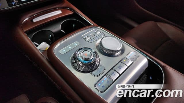 Genesis G90 (RS4) бензин 3.5 турбо AWD, 2022 9