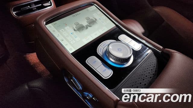 Genesis G90 (RS4) бензин 3.5 турбо AWD, 2022 18