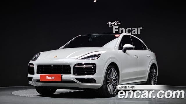 Porsche Cayenne (PO536) 3.0 купе, 2021 1