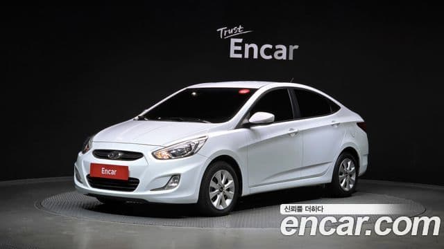 Hyundai Accent(новый кузов / новое поколение) Modern, 2015 1