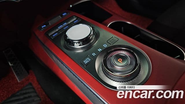 Genesis GV70, 2022 9