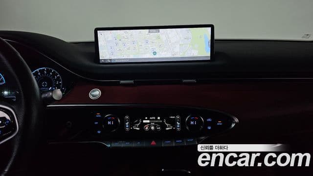 Genesis GV70, 2022 14