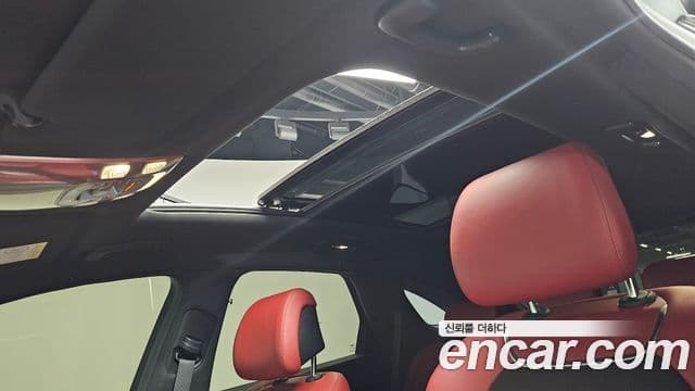 Genesis GV70, 2022 16