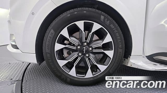 Kia Carnival 4세대 Signature, 2023 все фото