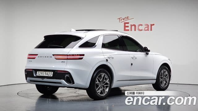 Genesis GV70, 2022 2