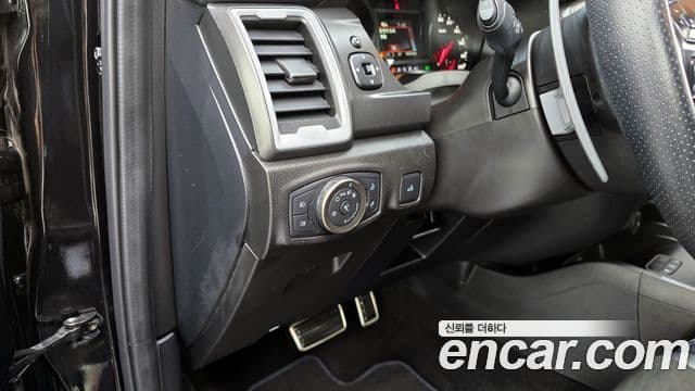 Ford 레인저 3세대 Raptor, 2022 16