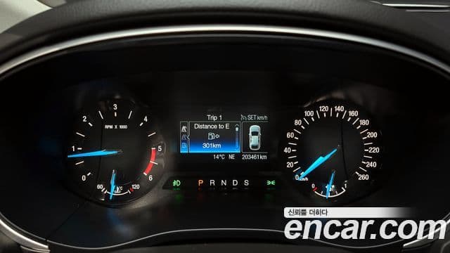 Ford 몬데오 4세대 Trend, 2015 8