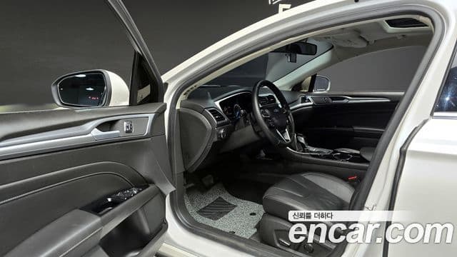 Ford 몬데오 4세대 Trend, 2015 11