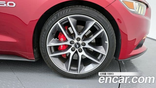 Ford Mustang GT кабриолет, 2017 все фото