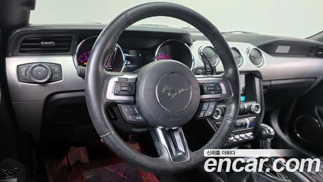 Ford Mustang GT кабриолет, 2017 13