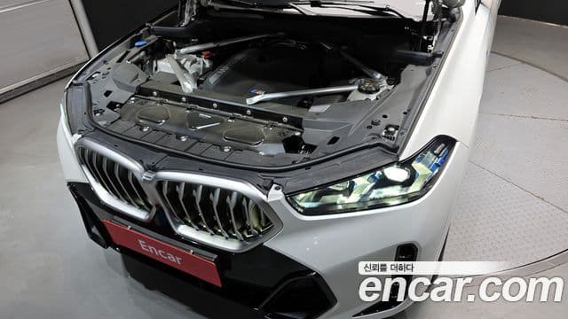 BMW X6 (G06) xDrive40i M Sport, 2025 6