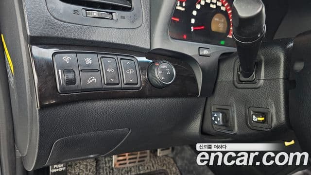 Kia Mohave 4WD KV300, 2012 16