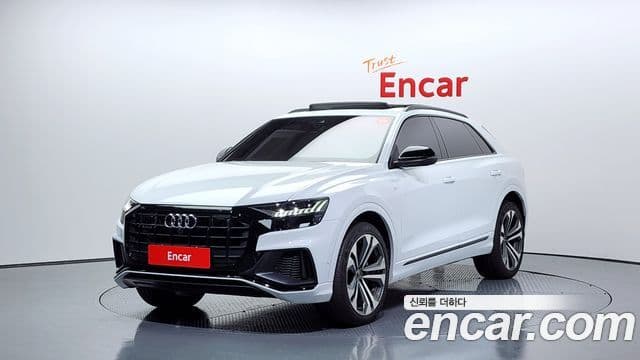 Audi Q8 (4M) Premium, 2023 1