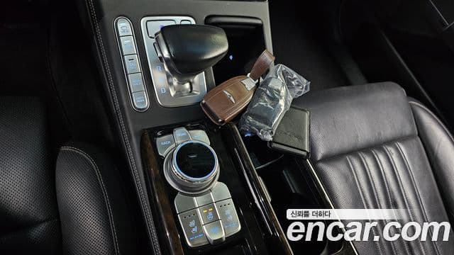 Genesis G90 Premium Luxury, 2019 9