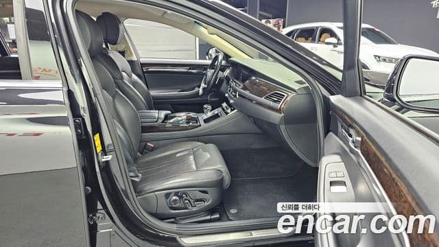 Genesis G90 Premium Luxury, 2019 11