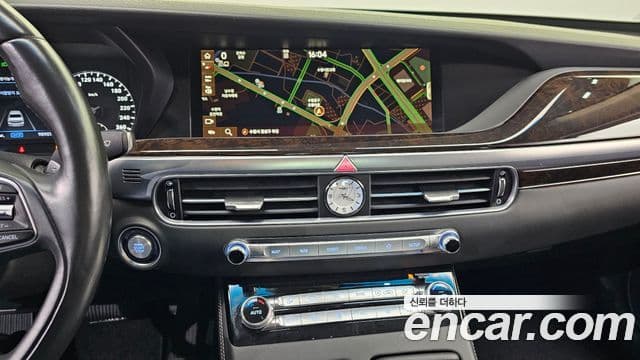 Genesis G90 Premium Luxury, 2019 14