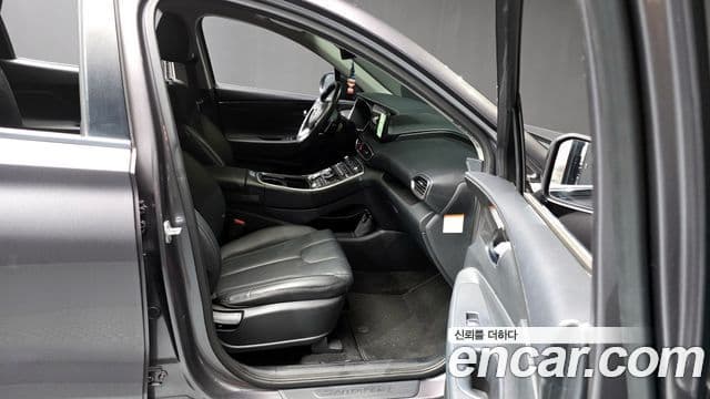 Hyundai The / новый New Santa Fe Exclusive, 2023 11