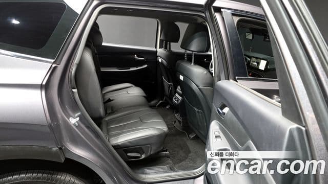 Hyundai The / новый New Santa Fe Exclusive, 2023 12