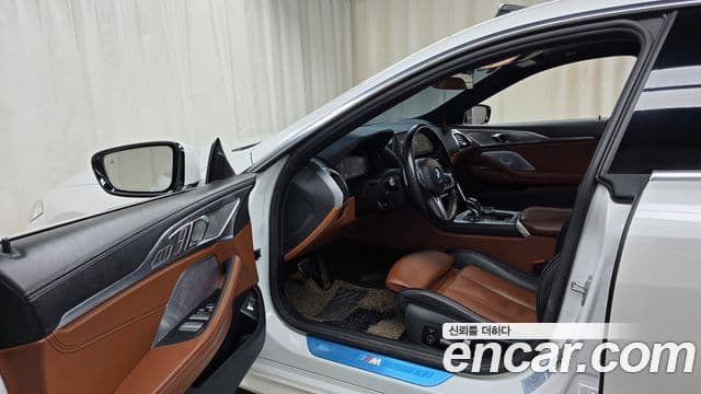 BMW 8시리즈 (G15) 840i xDrive M Sport Gran Coupe, 2022 12