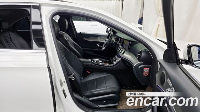 Mercedes-Benz E-класс W213 Avantgarde, 2017 11