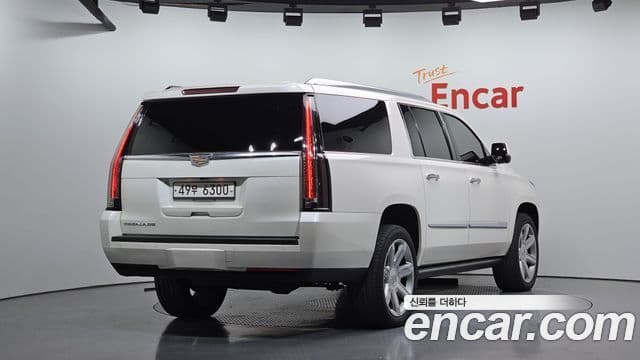 Cadillac Escalade 4세대, 2015 2