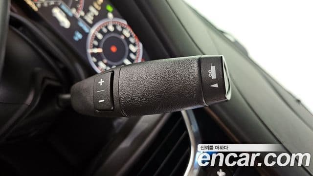 Cadillac Escalade 4세대, 2015 9