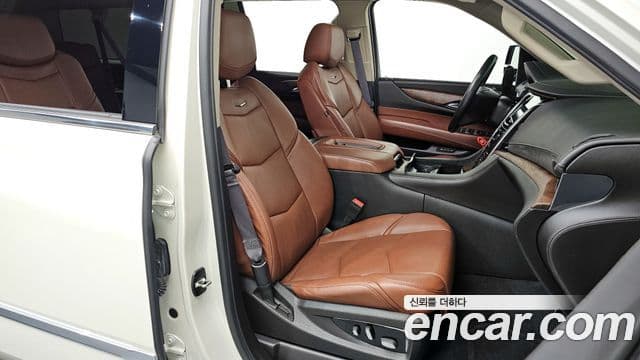 Cadillac Escalade 4세대, 2015 10