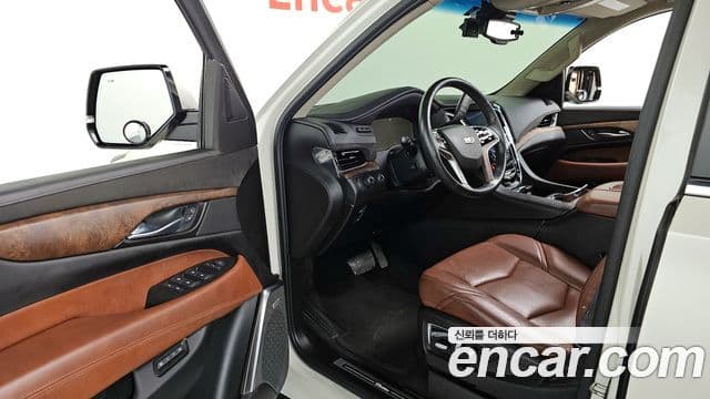 Cadillac Escalade 4세대, 2015 11