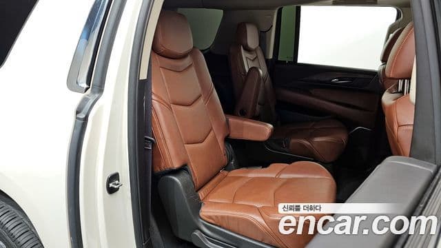 Cadillac Escalade 4세대, 2015 12