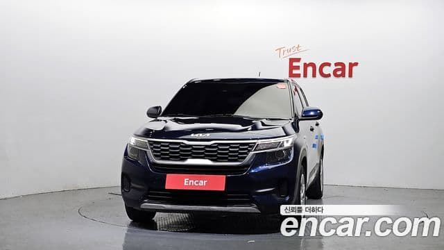 Kia Seltos Trendy, 2022 3
