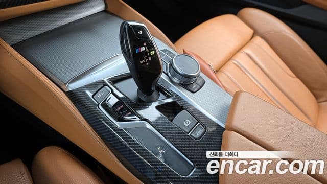 BMW 5시리즈 (G30) 530i M Sport, 2017 9