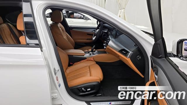BMW 5시리즈 (G30) 530i M Sport, 2017 11