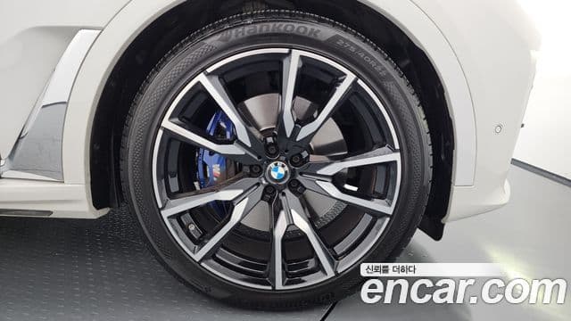 BMW X7 (G07) xDrive 40i M Sport 6인승, 2022 все фото