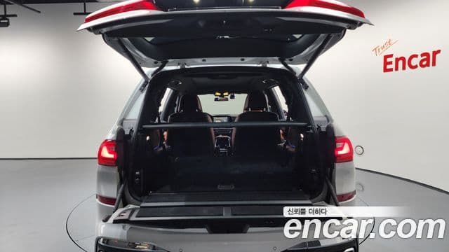 BMW X7 (G07) xDrive 40i M Sport 6인승, 2022 20