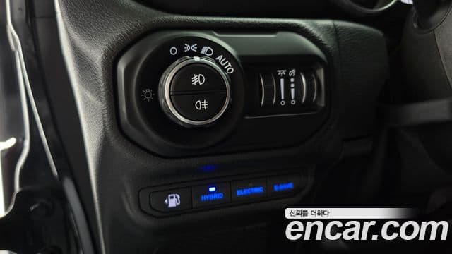 Jeep Wrangler (JL) 2.0 Overland Power top 4도어 4xe, 2021 14