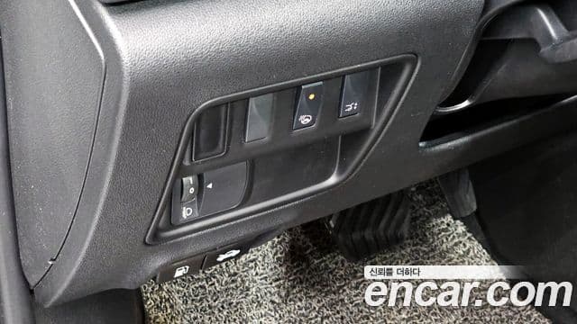 Renault Korea(Samsung) The / новый New QM6 2.0 LPe RE Signature 2WD, 2020 14