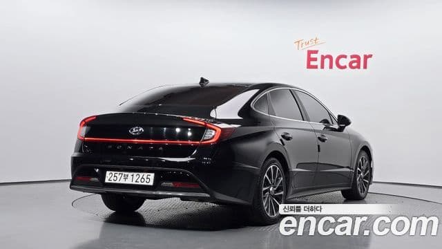 Hyundai Sonata гибрид (DN8) Premium Plus, 2023 2