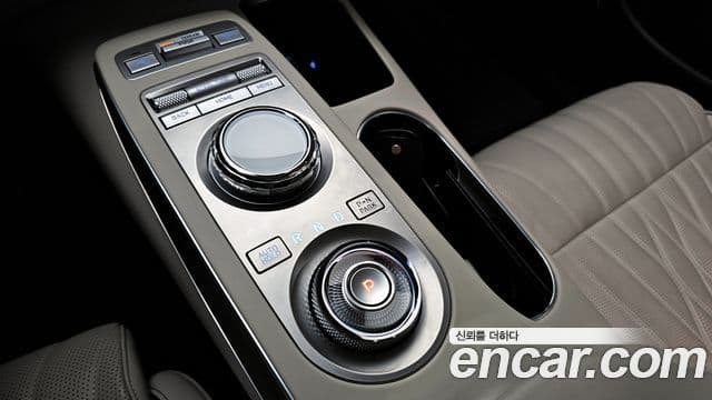 Genesis GV70, 2024 8