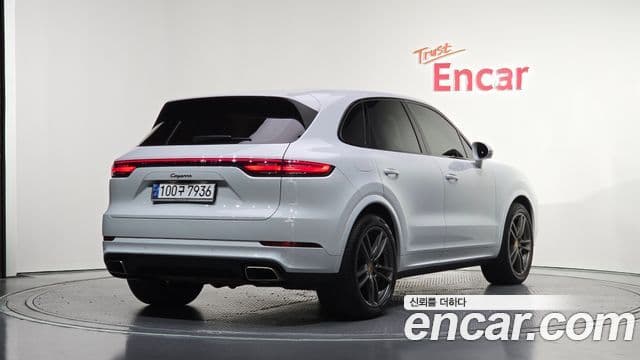 Porsche Cayenne (PO536), 2020 2