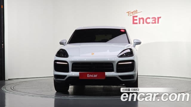 Porsche Cayenne (PO536), 2020 3