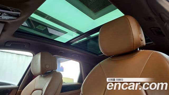 Porsche Cayenne (PO536), 2020 18