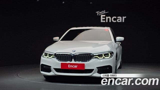 BMW 5시리즈 (G30) 520d xDrive M Sport Plus, 2017 3