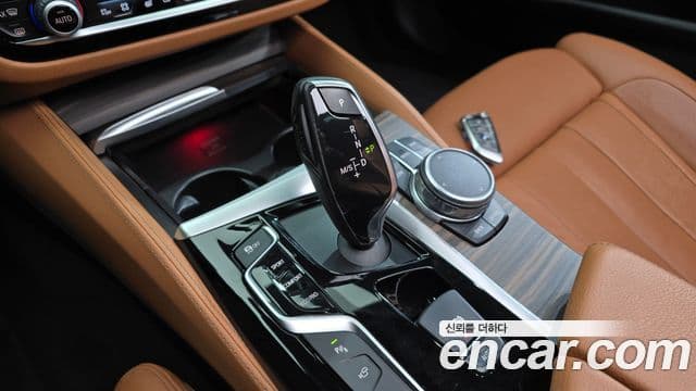 BMW 5시리즈 (G30) 520d xDrive M Sport Plus, 2017 9