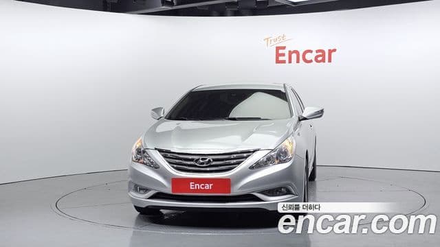 Hyundai YF Sonata Luxury, 2012 3
