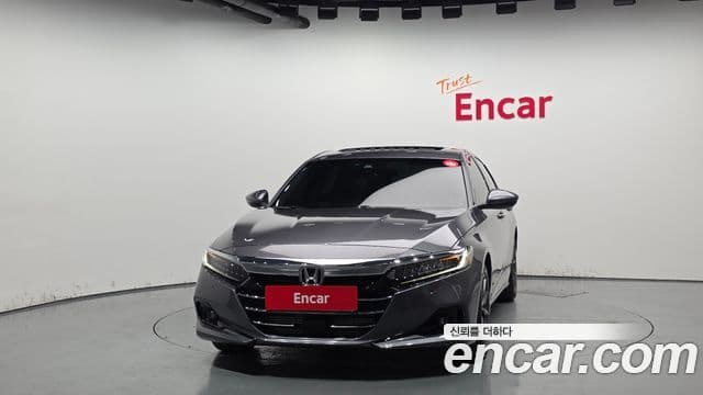 Honda Accord 10세대 1.5 турбо, 2021 3