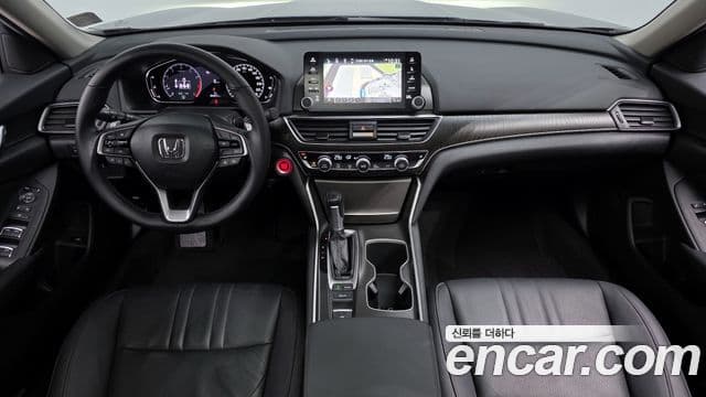 Honda Accord 10세대 1.5 турбо, 2021 7